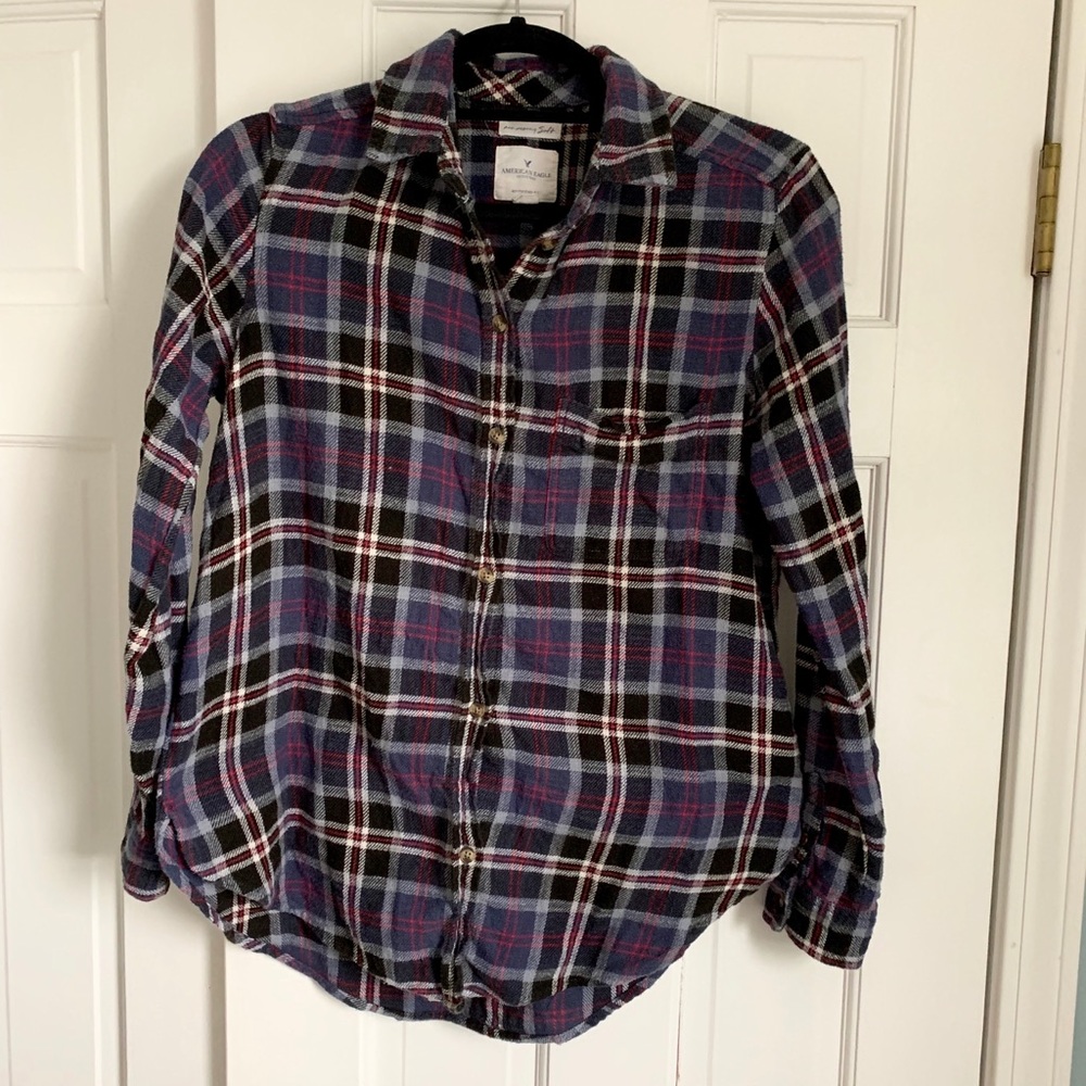 American Eagle Flannel Boyfriend Fit - Picture 5 of 7